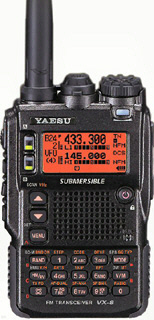 YAESU VX-8R VHF/UHF FM APRS TRANSCEIVER